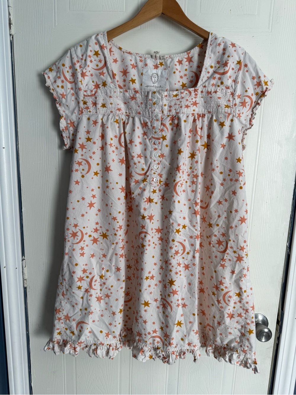 Printfresh Girls' White Nightgown with Peach & Gold Stars and Moons